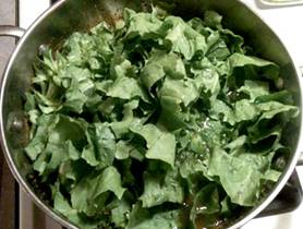 Escarole-Beat-Barley-Soup-Prep-5-4x6.jpg